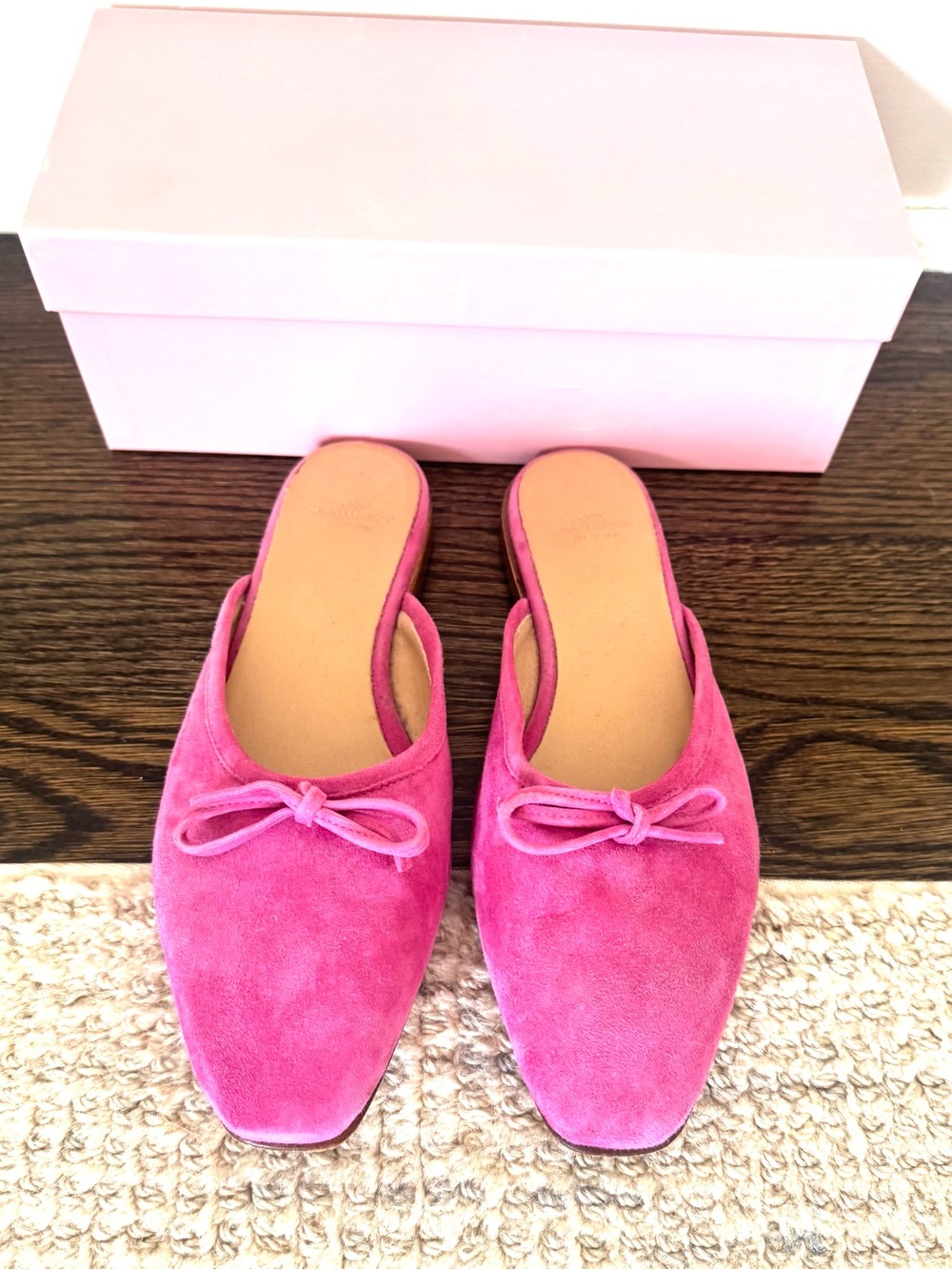 NWT Ann Mashburn Joy Suede Mules Shoes Orchid Pink Sz 39 / 9